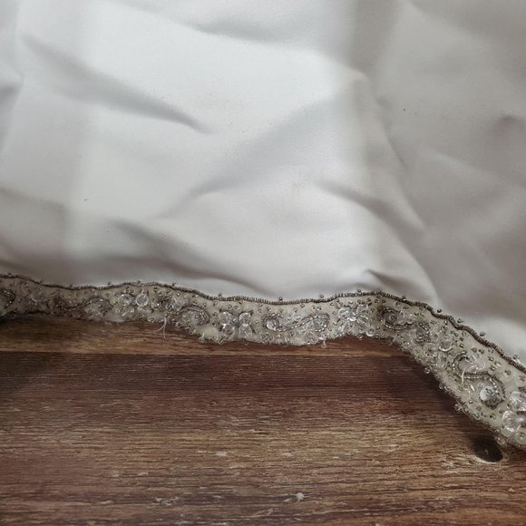 Vintage 80s train length beaded strapless wedding - Picture 9 of 11